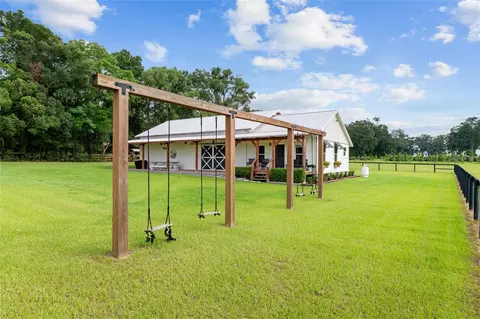 Exterior - 2152 NE 120th Pl, Anthony, FL 32617 photo 21 of 24