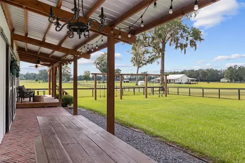 Exterior - 2152 NE 120th Pl, Anthony, FL 32617 photo 19 of 24