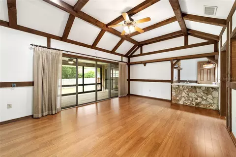 Living - 4508 SE 2nd Pl, Ocala, FL 34471 photo 4 of 4