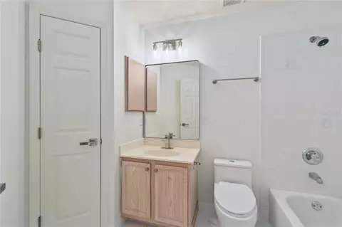 Bath - 7649 SW 103rd Loop, Ocala, FL 34476 photo 1 of 8