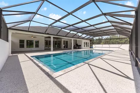 Exterior - 950 SE 80th St, Ocala, FL 34480 photo 10 of 14