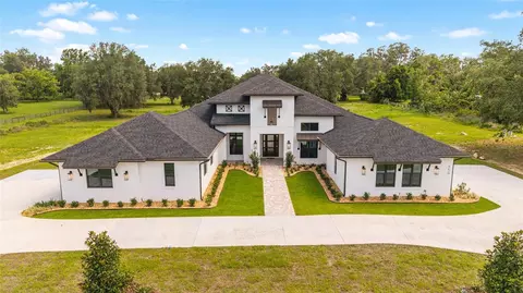 Exterior - 950 SE 80th St, Ocala, FL 34480 photo 3 of 14