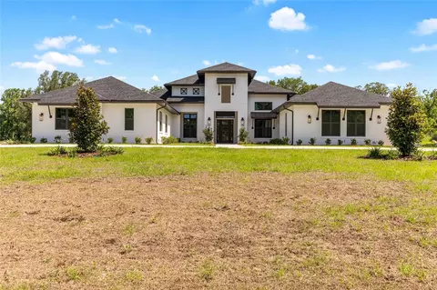 Exterior - 950 SE 80th St, Ocala, FL 34480 photo 2 of 14