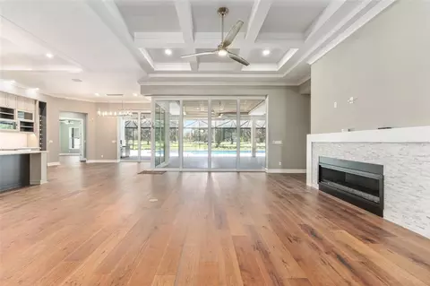 Living - 950 SE 80th St, Ocala, FL 34480 photo 2 of 6