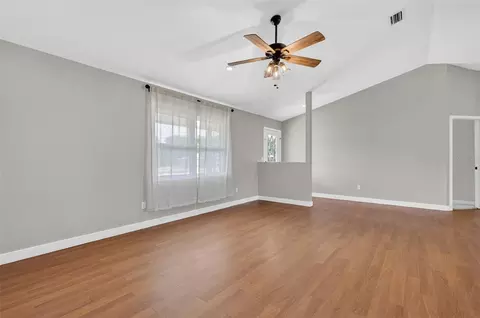 Living - 8857 Juniper Rd, Ocala, FL 34480 photo 5 of 6