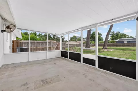 Exterior - 8857 Juniper Rd, Ocala, FL 34480 photo 5 of 11
