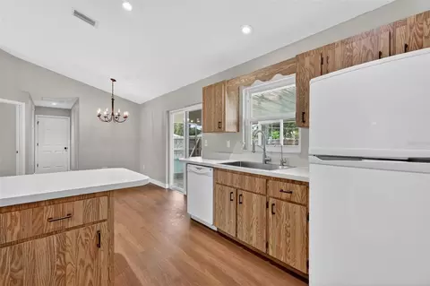 Kitchen - 8857 Juniper Rd, Ocala, FL 34480 photo 2 of 3