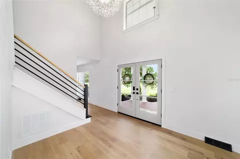 Entry Way - 4824 SE 3rd St, Ocala, FL 34471 photo 4 of 12