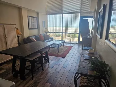 1909 S Atlantic Ave #102, Daytona Beach, FL 32118