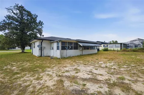 Exterior - 477 Spring Ln, Ocala, FL 34472 photo 4 of 8