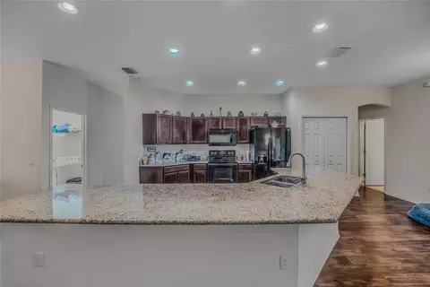 Kitchen - 11563 SW 61st Ct, Ocala, FL 34476 photo 2 of 4