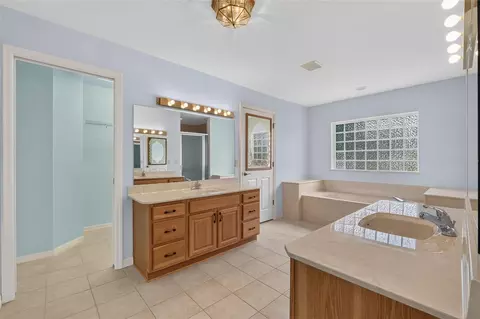 Bath - 4647 NE 15th St, Ocala, FL 34470 photo 1 of 6