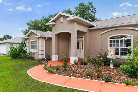 Exterior - 4647 NE 15th St, Ocala, FL 34470 photo 8 of 13