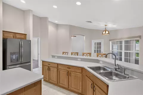 Kitchen - 4647 NE 15th St, Ocala, FL 34470 photo 5 of 9