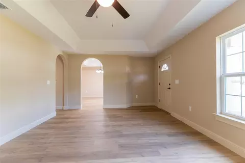 Living - 451 Locust Rd, Ocala, FL 34472 photo 6 of 18