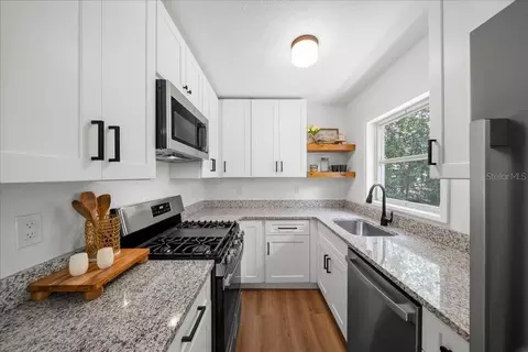 Kitchen - 3164 SE 11th St, Ocala, FL 34471 photo 3 of 4