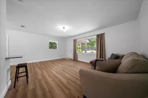 Living - 3164 SE 11th St, Ocala, FL 34471 photo 4 of 5