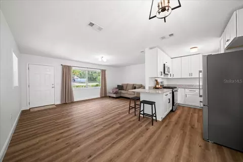 Living - 3164 SE 11th St, Ocala, FL 34471 photo 5 of 5