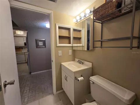 Bath - 608 Midway Dr #A, Ocala, FL 34472 photo 5 of 6