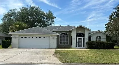9685 Southern Belle Dr, Weeki Wachee, FL 34613