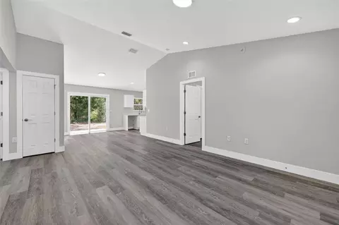 Living - 15664 SW 28th Ln, Ocala, FL 34481 photo 2 of 5