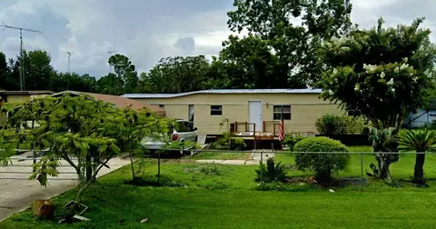 17921 NE 136th Ave, Waldo, FL 32694