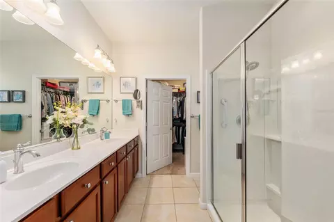 Bath - 9098 SW 70th Loop, Ocala, FL 34481 photo 1 of 4