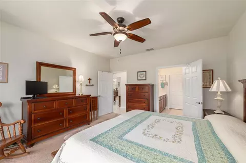 Bedroom - 9098 SW 70th Loop, Ocala, FL 34481 photo 3 of 3