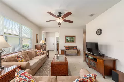 Living - 9098 SW 70th Loop, Ocala, FL 34481 photo 4 of 4