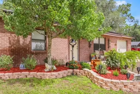 6057 Knollwood Dr, Dade City, FL 33523