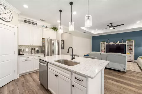 Kitchen - 9407 SW 52nd Loop, Ocala, FL 34481 photo 5 of 7