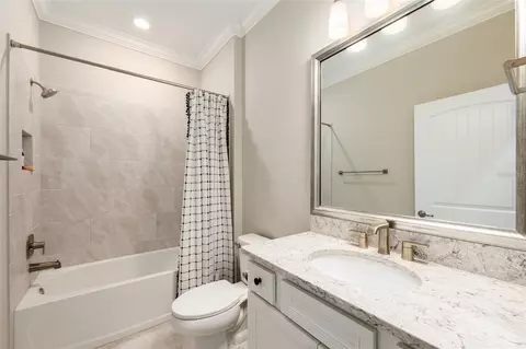 Bath - 9407 SW 52nd Loop, Ocala, FL 34481 photo 7 of 7