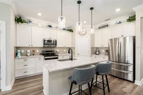 Kitchen - 9407 SW 52nd Loop, Ocala, FL 34481 photo 2 of 7