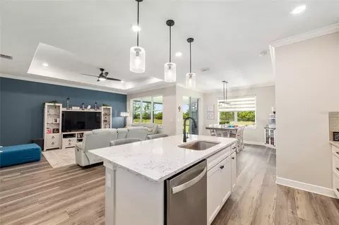 Kitchen - 9407 SW 52nd Loop, Ocala, FL 34481 photo 6 of 7
