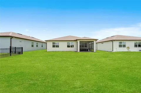 Exterior - 9407 SW 52nd Loop, Ocala, FL 34481 photo 7 of 9