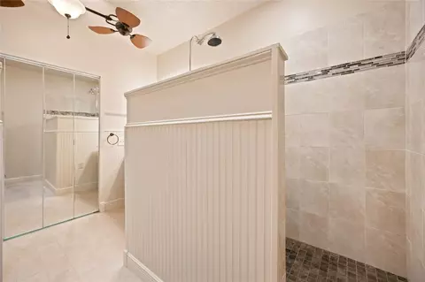 Bath - 3220 SE 21st Ave, Ocala, FL 34471 photo 3 of 7