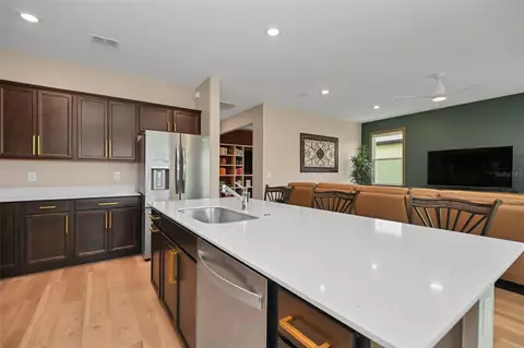Kitchen - 8348 SW 58th Loop, Ocala, FL 34481 photo 4 of 7