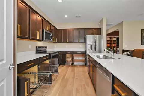 Kitchen - 8348 SW 58th Loop, Ocala, FL 34481 photo 2 of 7