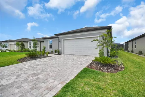 Exterior - 8348 SW 58th Loop, Ocala, FL 34481 photo 4 of 12