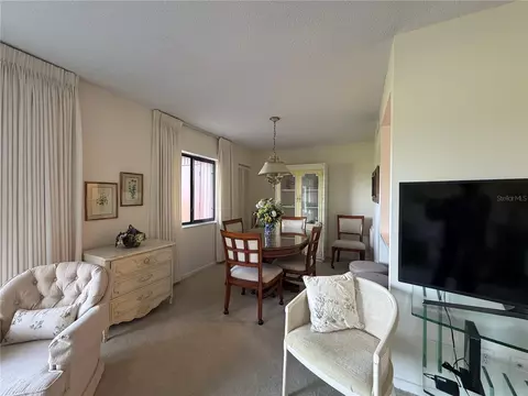 Dining - 656 Midway Dr #A, Ocala, FL 34472 photo 1 of 2