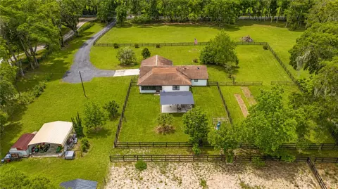 2735 NE 127th Pl, Anthony, FL 32617