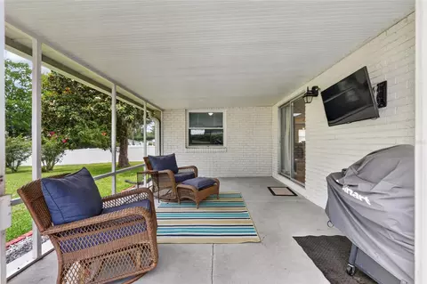 Exterior - 1502 SE 16th Ave, Ocala, FL 34471 photo 10 of 20