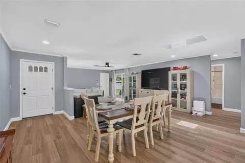 Dining - 1502 SE 16th Ave, Ocala, FL 34471 photo 4 of 4