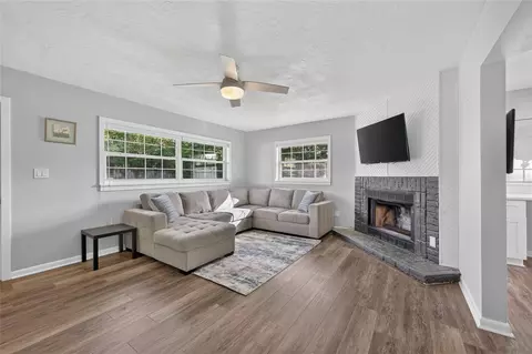 Living - 3408 SE 13th Pl, Ocala, FL 34471 photo 1 of 4