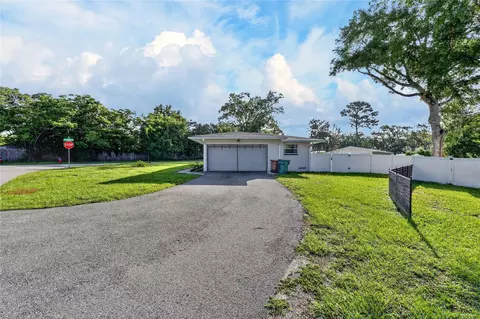 Exterior - 3408 SE 13th Pl, Ocala, FL 34471 photo 4 of 19