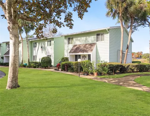 487 Midway Dr #B, Ocala, FL 34472