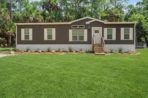 Exterior - 375 Sapp St, Inglis, FL 34449 photo 7 of 7