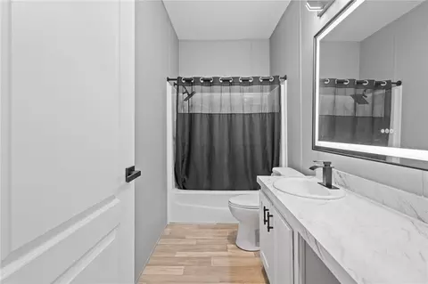 Bath - 375 Sapp St, Inglis, FL 34449 photo 4 of 4