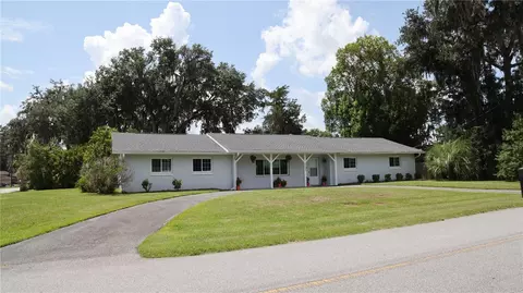 Exterior - 2190 SE 39th St, Ocala, FL 34480 photo 3 of 5