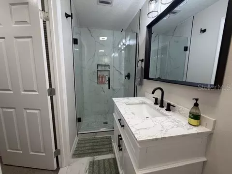 Bath - 2190 SE 39th St, Ocala, FL 34480 photo 5 of 5